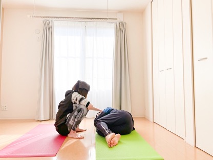 どんな部屋でも笑って過ごしている様子①